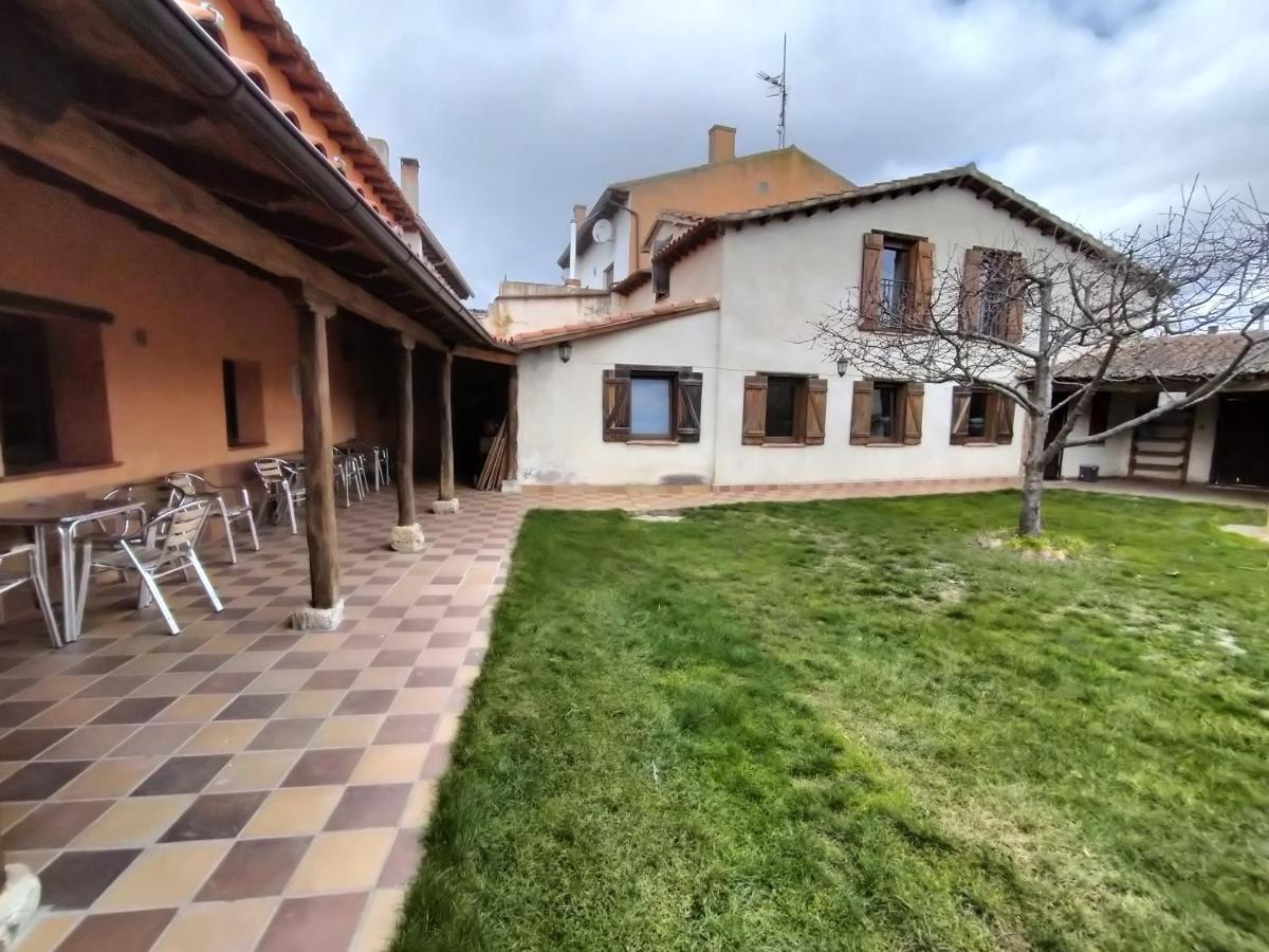 Albergue Don Camino Villalcázar de Sirga Extérieur photo